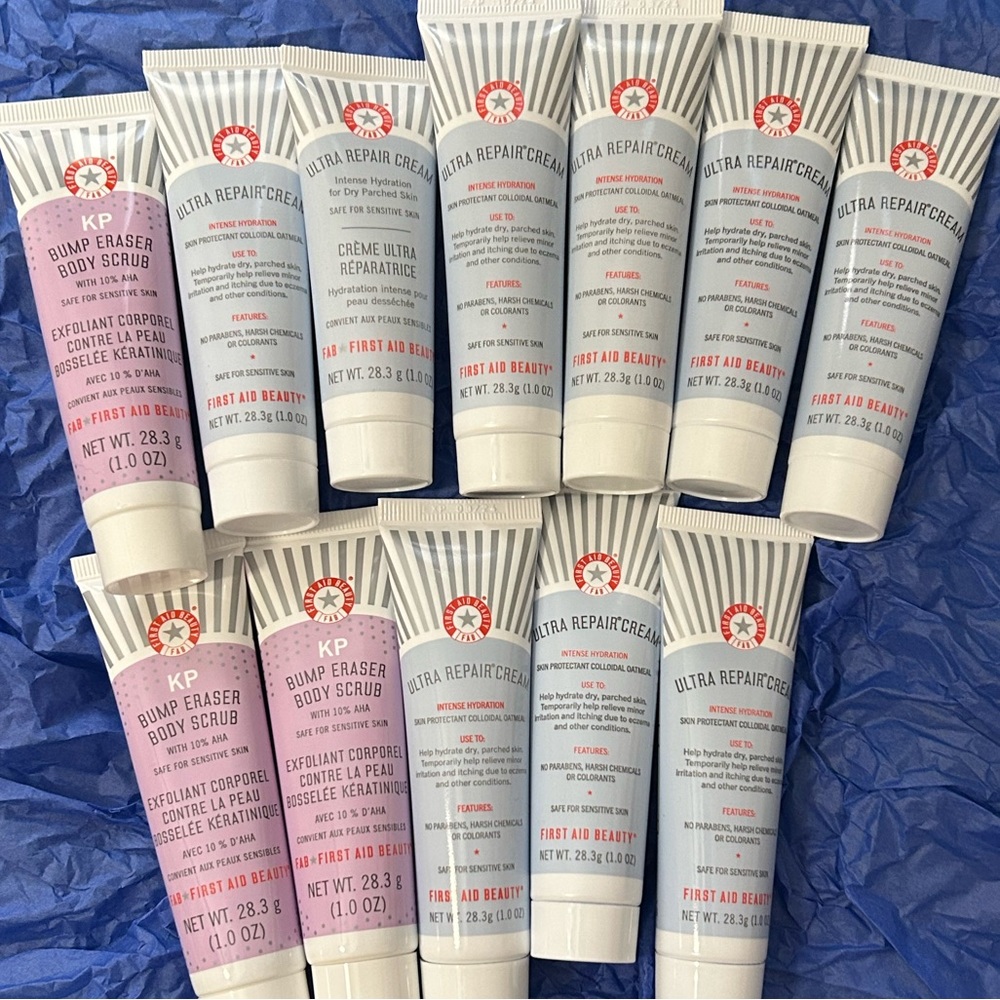 New First Aid Beauty
Ultra Repair Cream Intense Hydration & Bump Eraser …